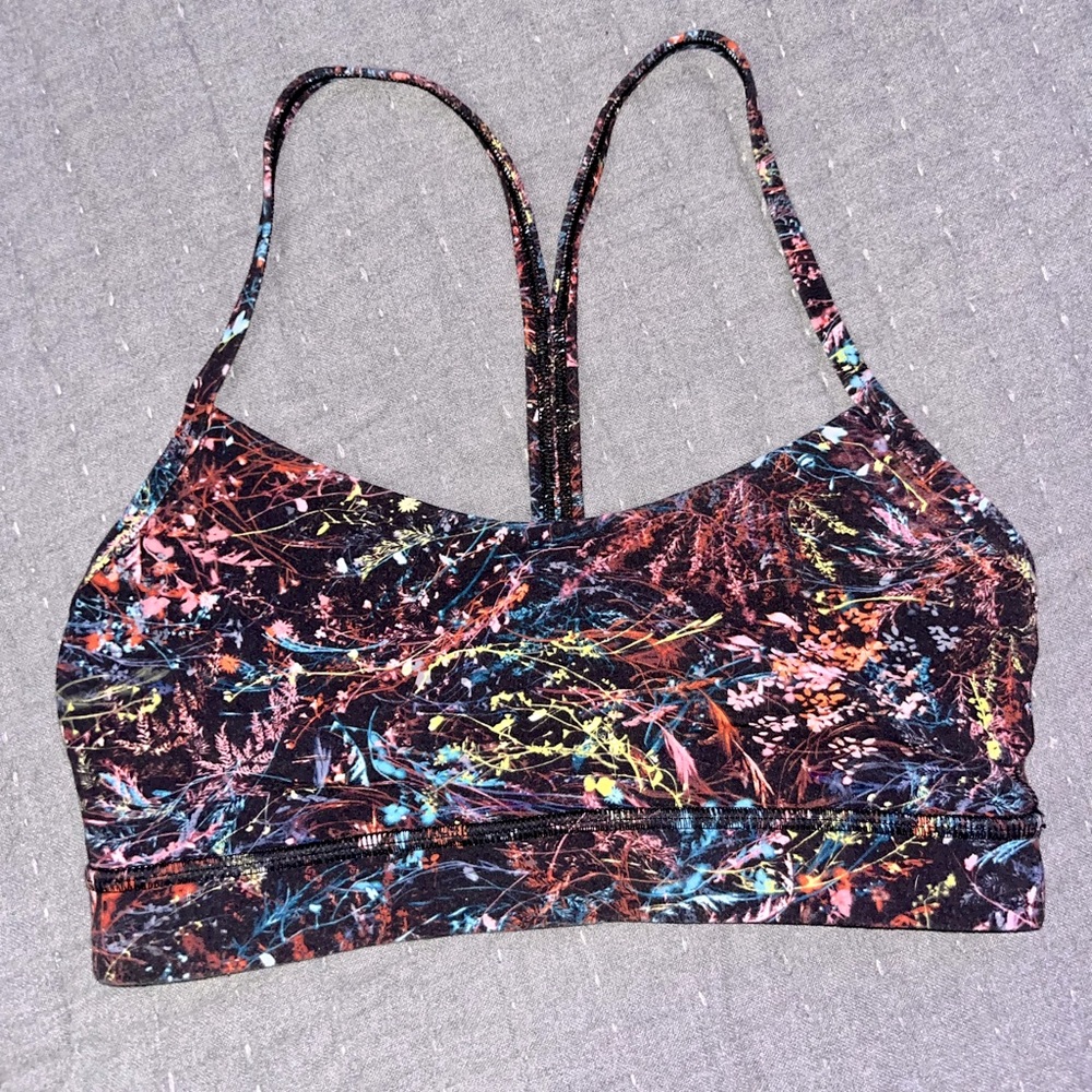 Lululemon Flow Y Bra | Foliage Overlay Multi Size 6